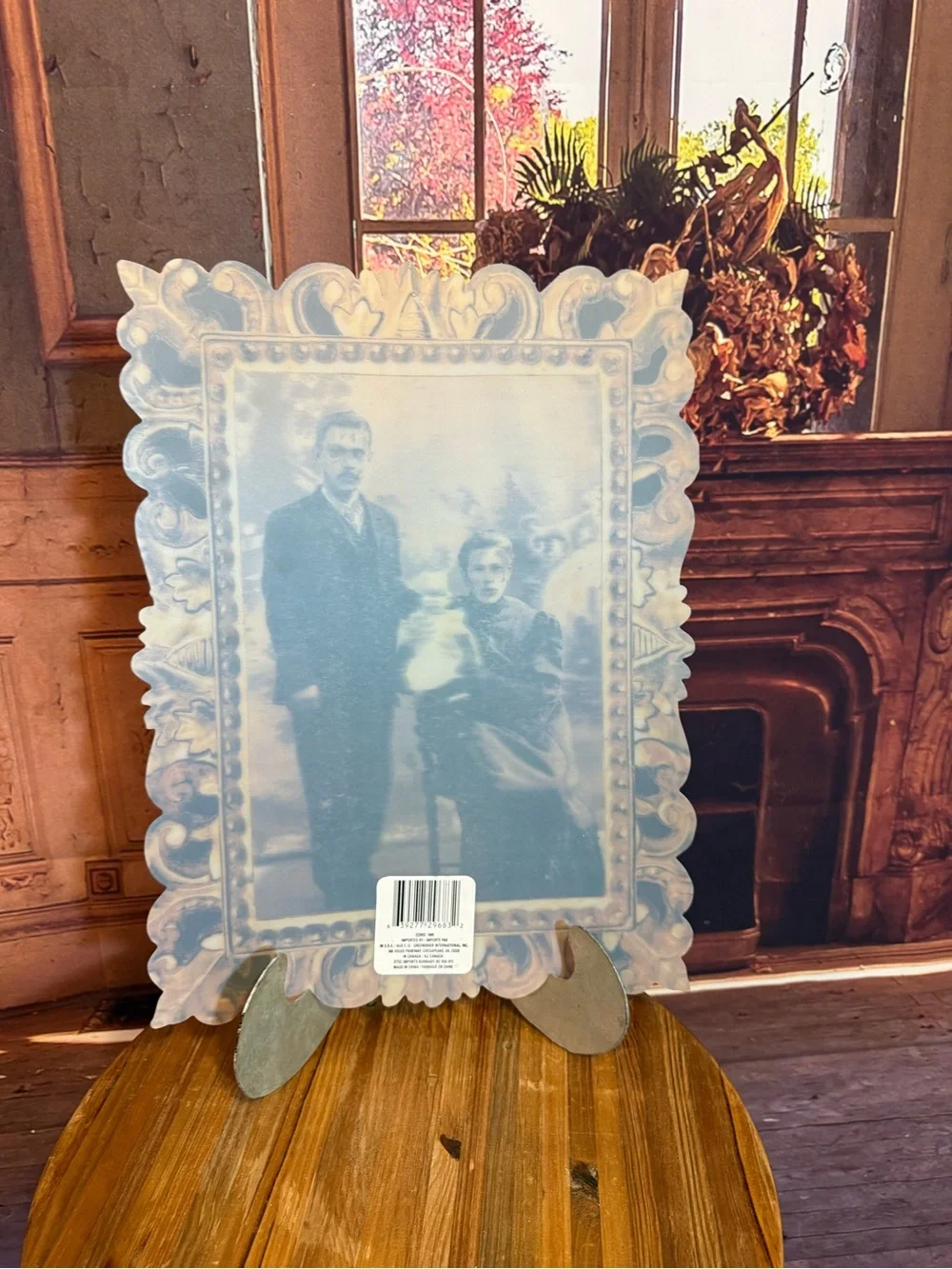 Halloween Lenticular Faux Ornate Decorative Creepy Wall Family Portrait Changes